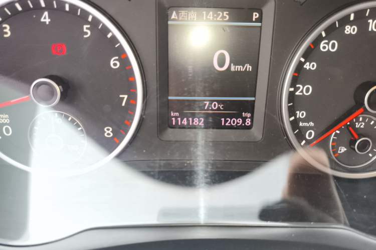 Used Volkswagen Tiguan L 2013 1.8 TSI Automatic All-Wheel Drive Luxury Model