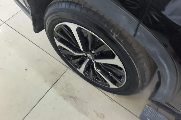 Used Toyota Crown Land Cruiser 2021 2.5L HEV Four-Wheel Drive Flagship Edition
