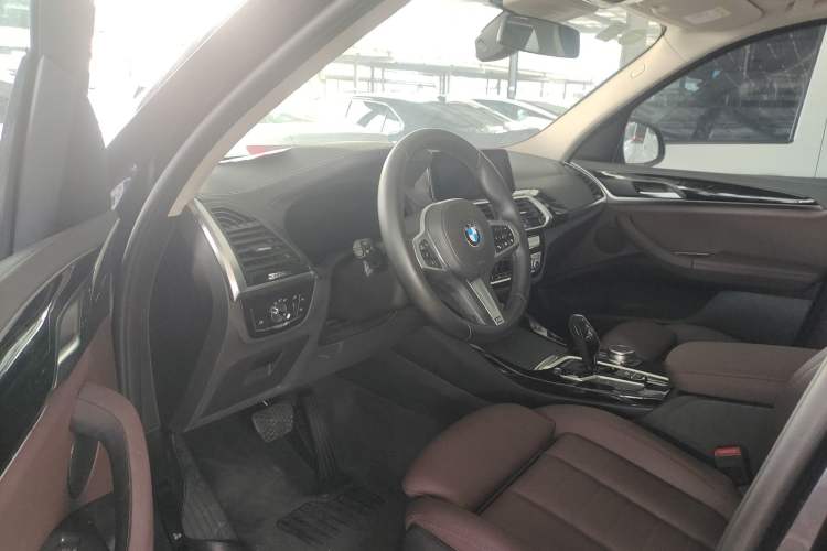 Used BMW X3 2021 xDrive25i M Sport Package
