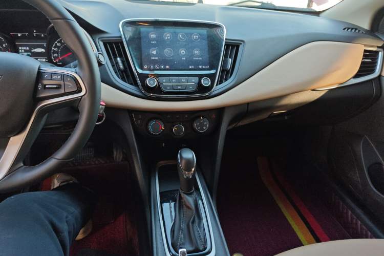 Used Chevrolet Monza 2020 320 Automatic Enjoyment Edition
