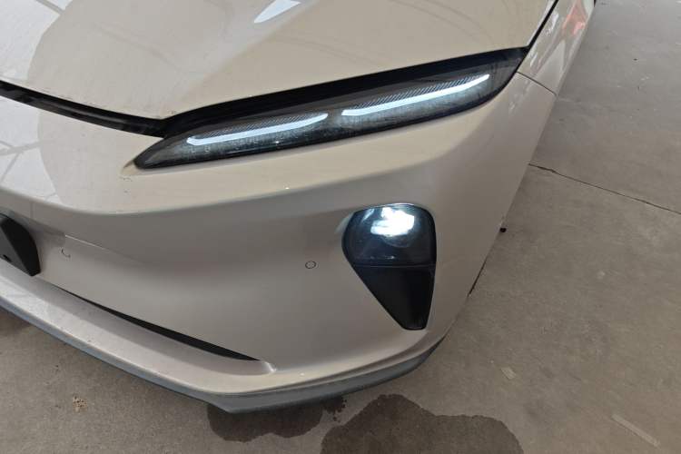 Used Nio ET5T 2023 75 kWh Touring