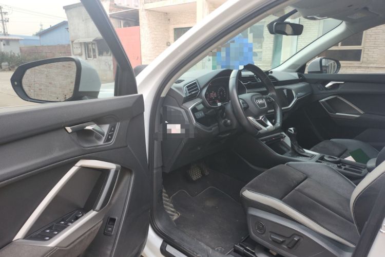 Used Audi Q3 2019 35 TFSI Fashion Dynamic Model
