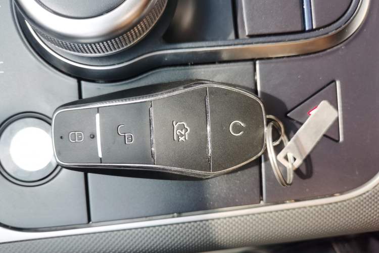 Used BYD Destroyer 05 2024 HONOR Edition DM-i 55KM Luxury Model
