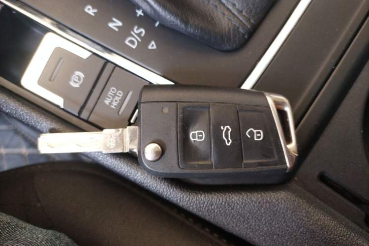 Used Volkswagen Lamando 2019 230TSI DSG Vision Edition China VI Standard
