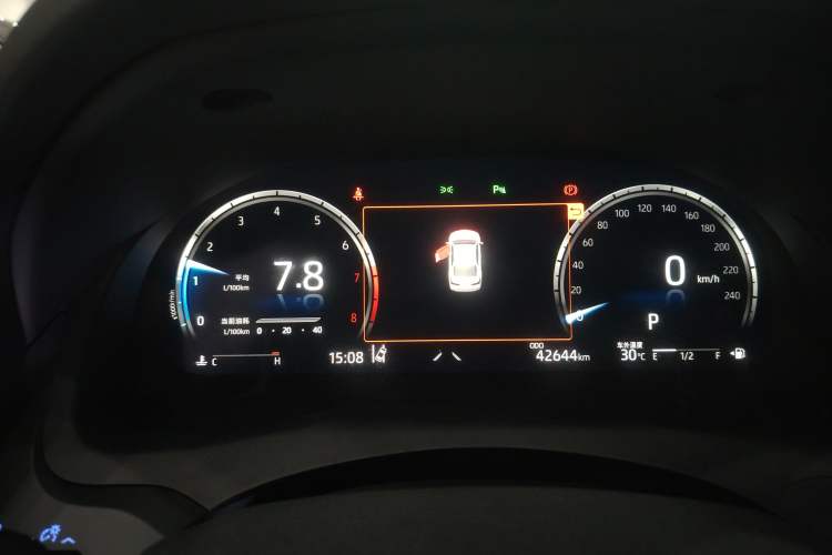 Used Toyota Camry 2021 2.5G Luxury Edition
