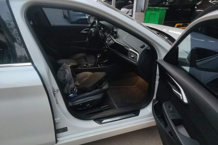 Used BMW 1 Series 2017 118i Sport Edition
