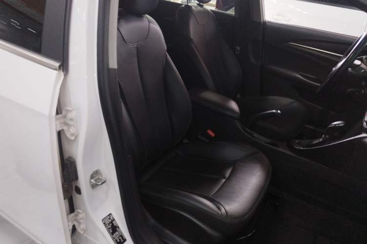 Used Buick GT 2018 18T Automatic Elite Model
