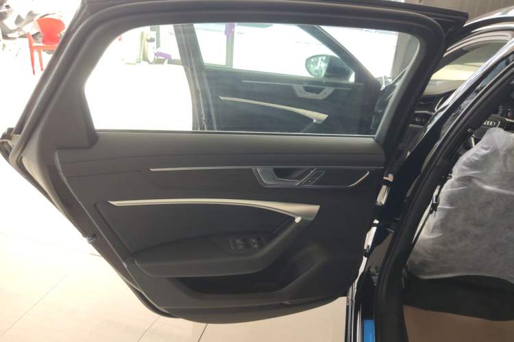 Used Audi A6L 2025 Restyled 45 TFSI quattro Prestige Dynamic Edition