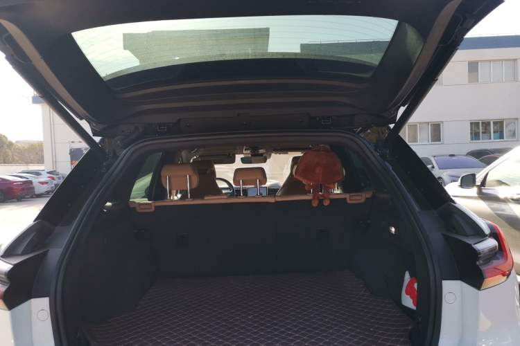 Used Nio ES6 2022 100kWh Performance Version
