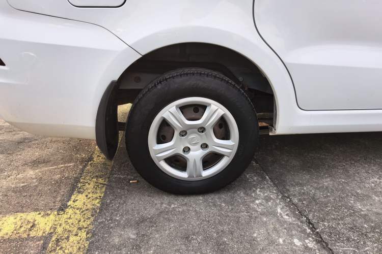 Used Dongfeng Fengon 330 2014 1.5L Manual Standard Edition DK15-02