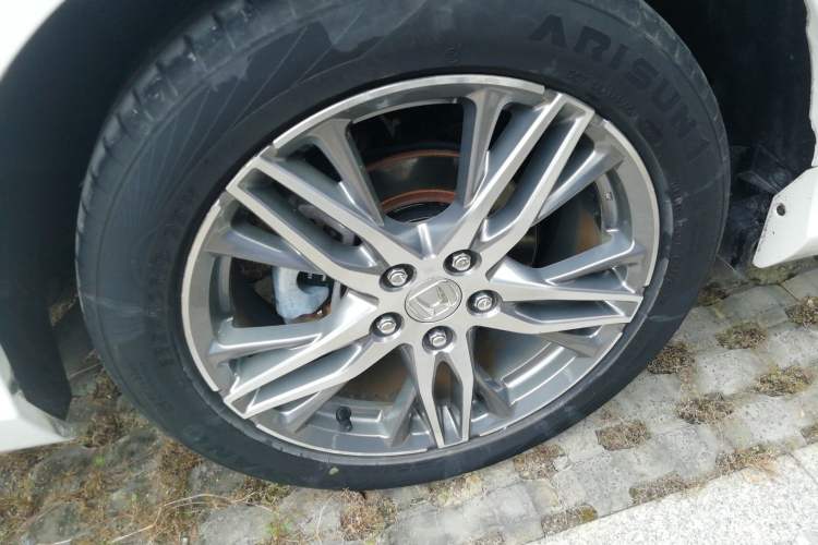 Used Honda Elysion 2019 2.0L Hybrid Supreme Edition
