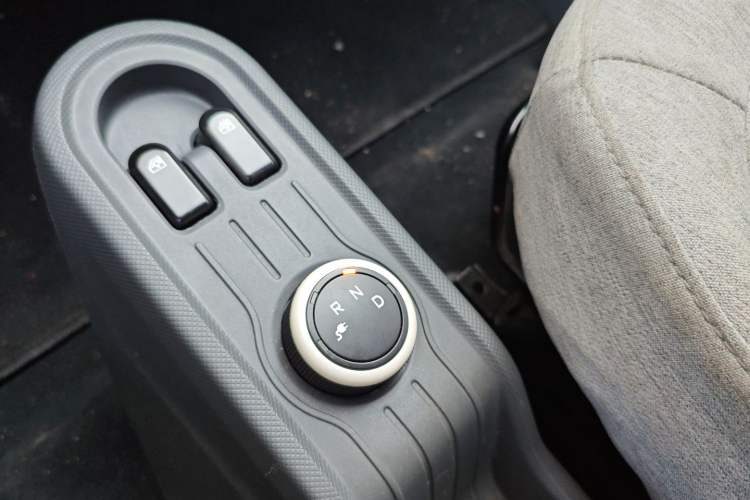 Used Wuling Hongguang MINIEV 2022 Macaron Premium Model – Lithium Iron Phosphate
