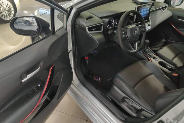 Used Toyota Levin 2022 Dual-Motor 1.8H E-CVT Sport Edition
