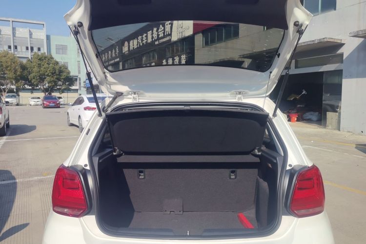 Used Volkswagen Polo 2018 1.5L Automatic Advanced Driving Model
