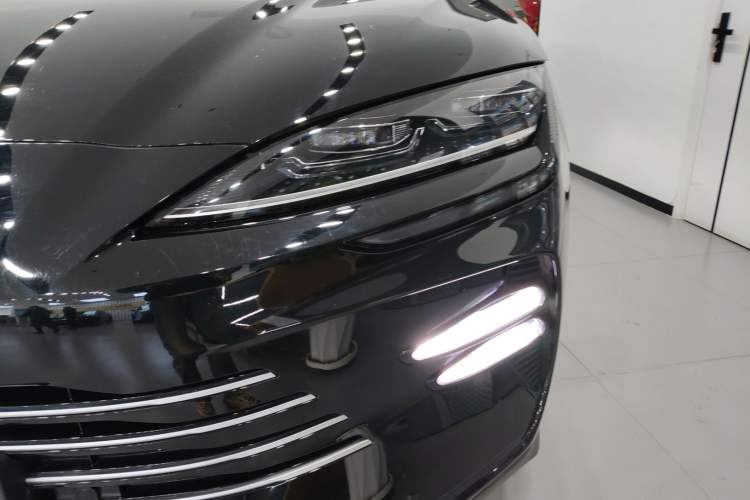 Used BYD Song PLUS New Energy 2023 Champion Edition DM-i 150KM Flagship PLUS
