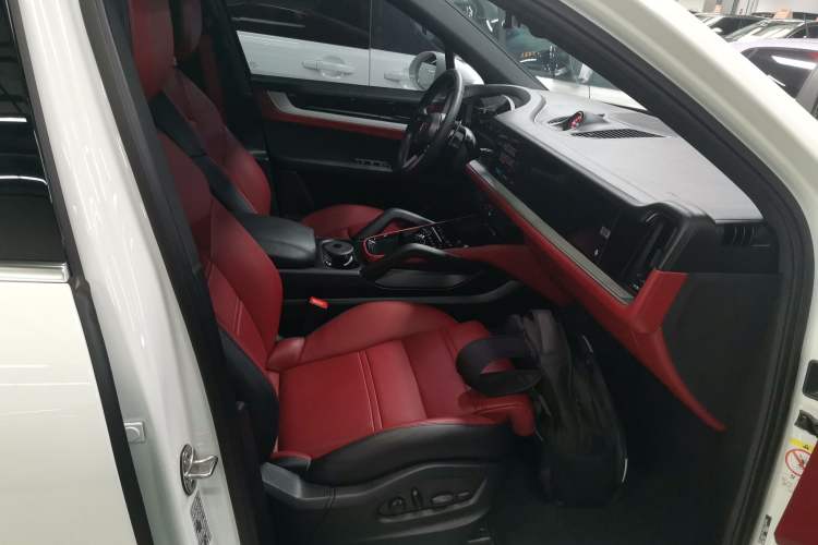 Used Porsche Cayenne 2024 Cayenne 3.0T
