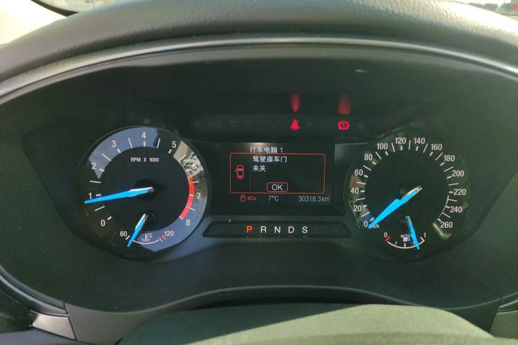 Used Ford Mondeo 2018 EcoBoost 200 Smart Control Fashion Model China VI Standard
