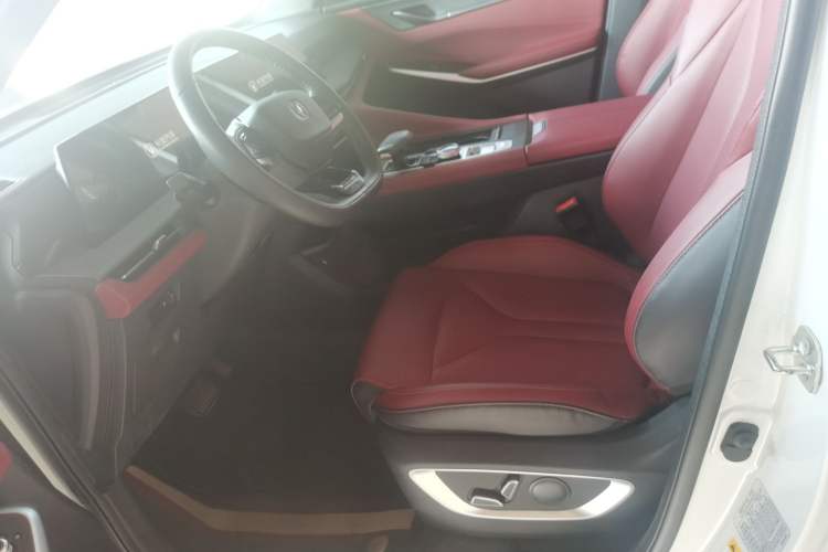 Used Changan CS75 PLUS 2022 2nd Generation 1.5T Automatic Luxury Version
