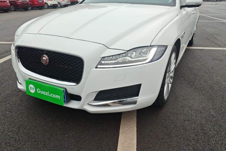 Used Jaguar XFL 2020 XFL 2.0T P250 Four-Wheel Drive Luxury Edition
