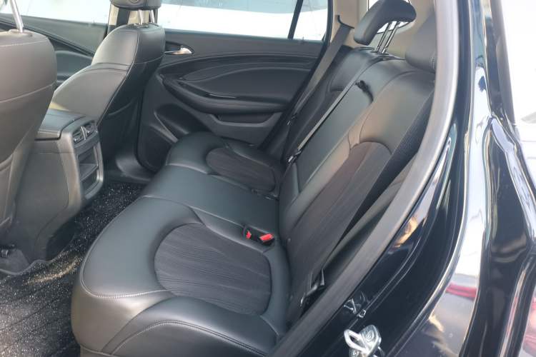 Used Buick Envision 2020 20T Two-Wheel Drive Leading Version