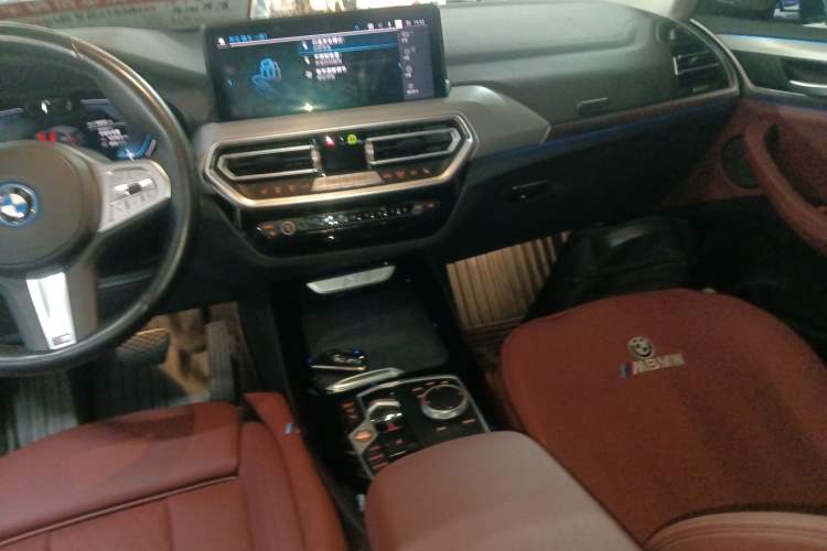 Used BMW iX3 2023 Leading Type