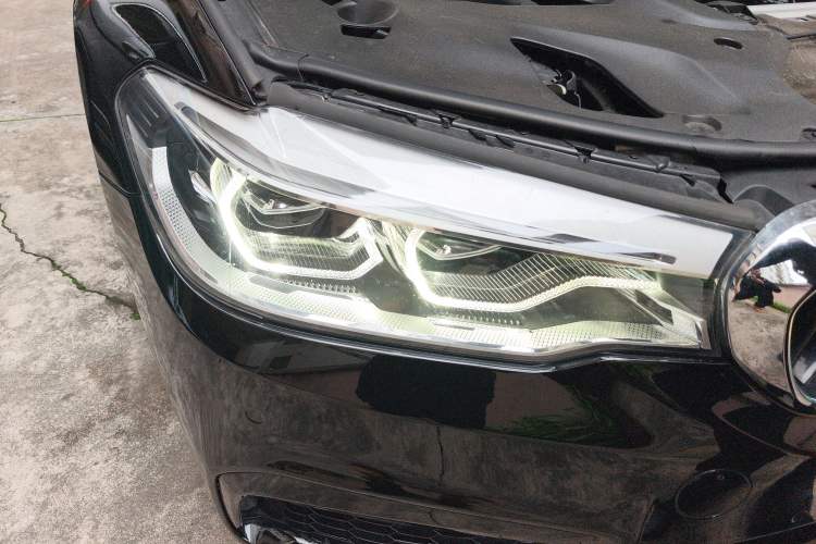 Used BMW 5 Series 2018 Restyled 530Li Luxury Edition M Sport Package
