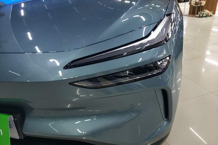 Used ONVO L60 2024 60 kWh Rear-Drive Version