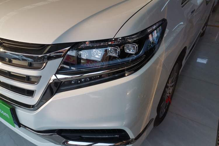 Used Honda Elysion 2019 2.0L Hybrid Luxury Edition