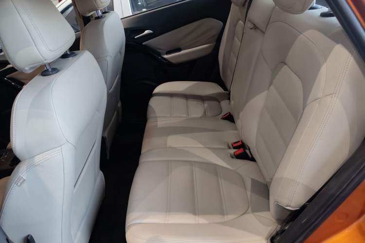 Used MG GS 2015 2.0TGI TST Luxury Edition
