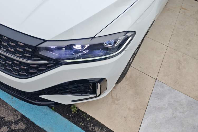 Used Volkswagen Lavida 2024 300TSI DSG Starry Sky Leading Edition