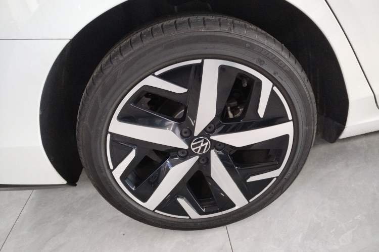 Used Volkswagen Lamando 2024 Lavida L 280TSI DSG Cool & Spicy Edition