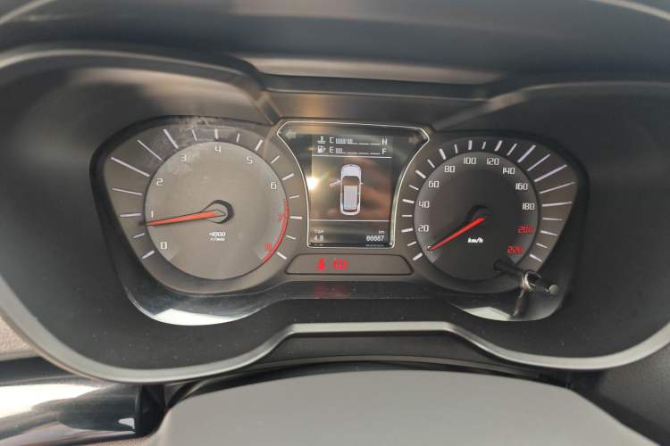 Used GAC Trumpchi GS4 2017 235T Manual Two-Wheel Drive Luxury Edition