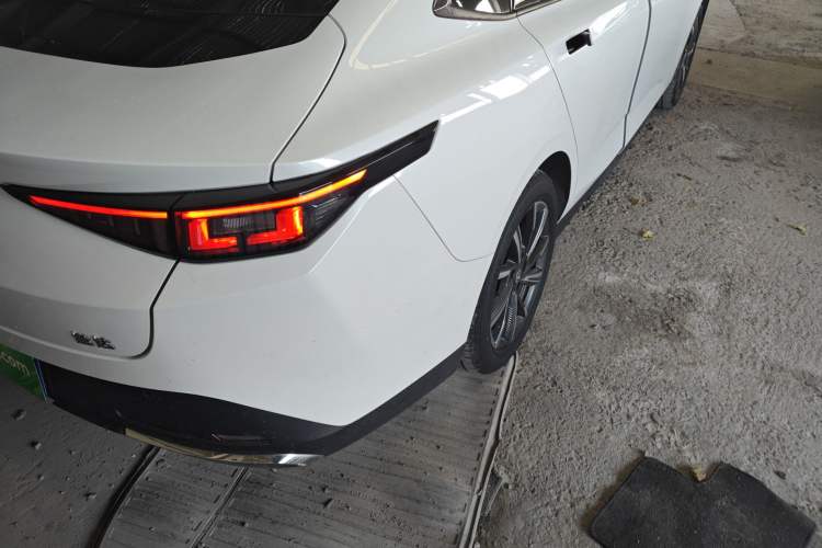 Used Changan Eado DD 2023 Blue Whale NE 1.5T GDI DCT Navigation Model