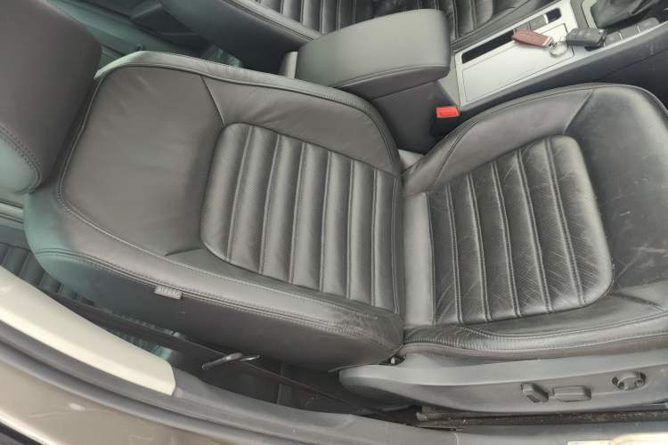 Used Volkswagen Passat 2015 1.8TSI DSG Prestige Edition