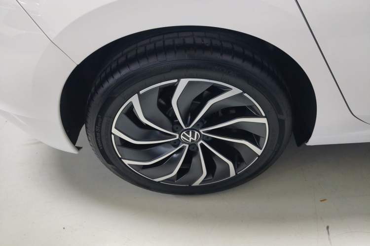 Used Volkswagen Golf 2023 Facelift 280TSI DSG Pro
