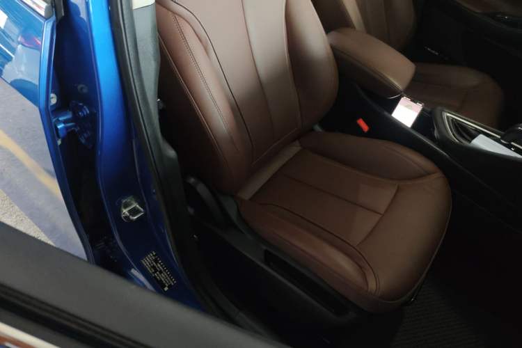 Used Buick GL6 2019 18T 6-Seater Connected Luxury Version China V Standard
