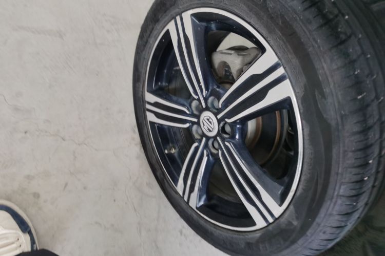 Used MG ZS 2017 1.5L Automatic Luxury Internet Edition