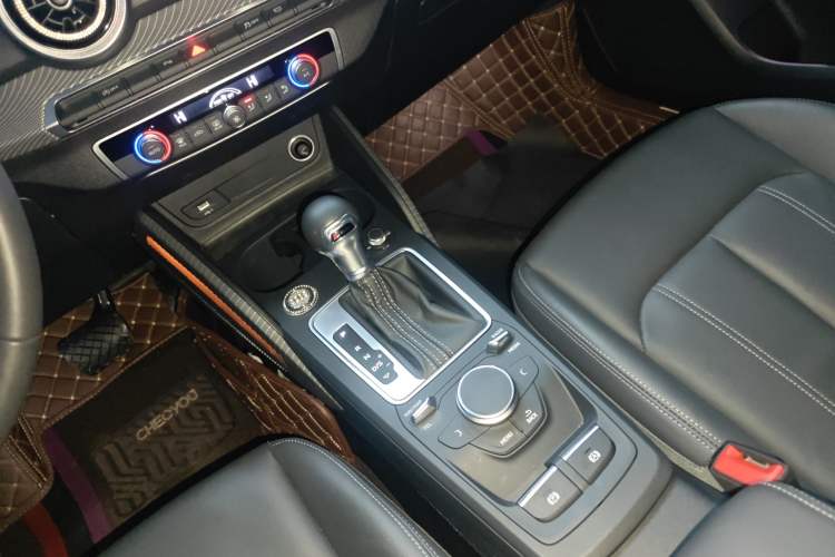 Used Audi Q2L 2022 35 TFSI Fashionable and Elegant Model