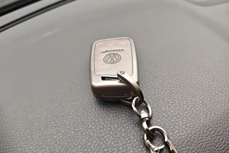 Used Volkswagen Magotan 2018 330TSI DSG Luxury Model