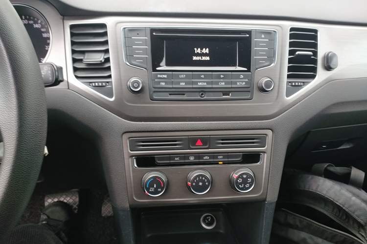 Used Volkswagen Golf Sportsvan 2016 1.6L Automatic Comfort Model
