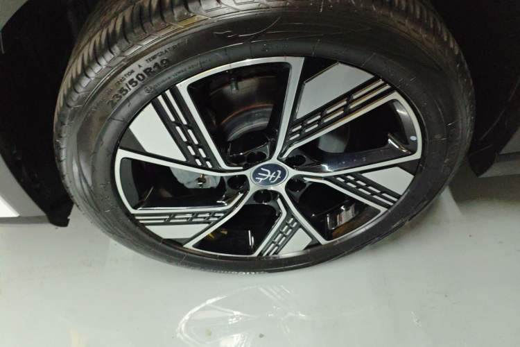 Used BYD Song Pro New Energy 2023 Champion Edition DM-i 110KM Excellence Model
