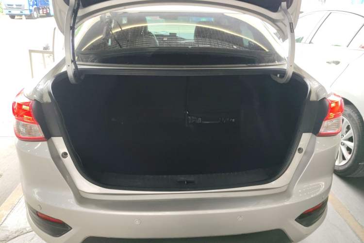 Used Nissan Lannia 2016 1.6L CVT Cool Edition