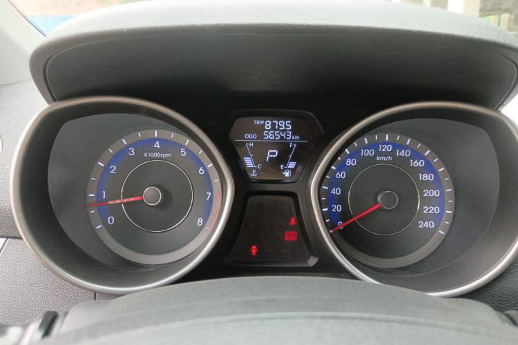 Used Hyundai Elantra 2016 1.6L Automatic Smart Version