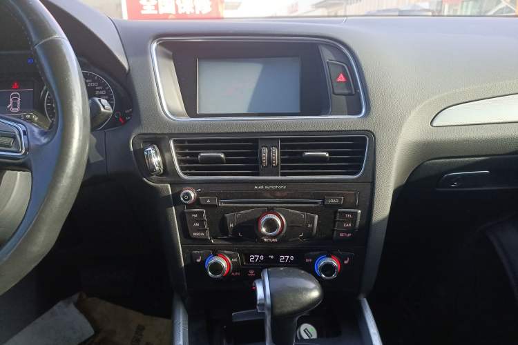 Used Audi Q5 2015 40 TFSI Technology Edition