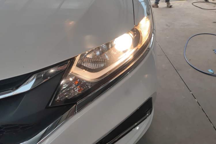 Used Honda Jade 2017 1.8L automatic Comfort version 5 seats
