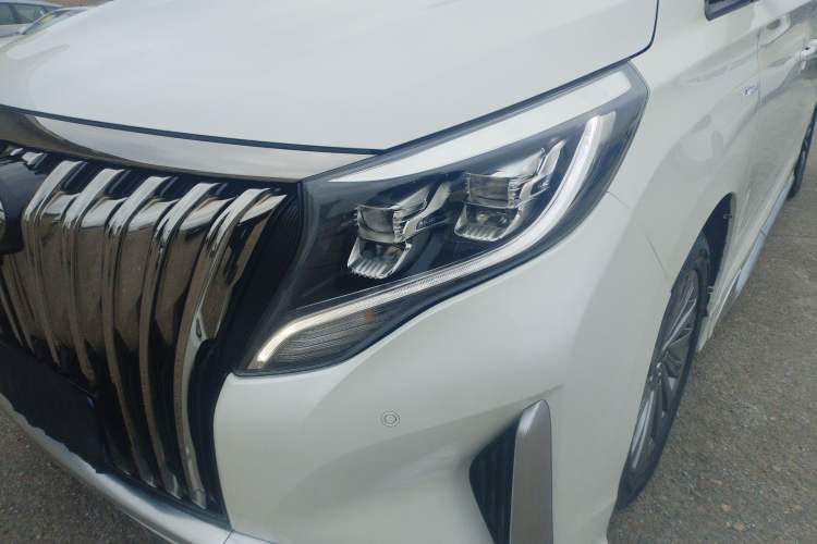 Used GAC Trumpchi M8 2021 Master Series 390T Ultimate Edition
