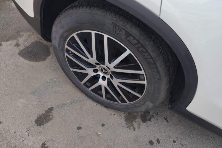 Used Mercedes-Benz GLC Coupe 2022 Refreshed GLC 260 4MATIC Coupe SUV
