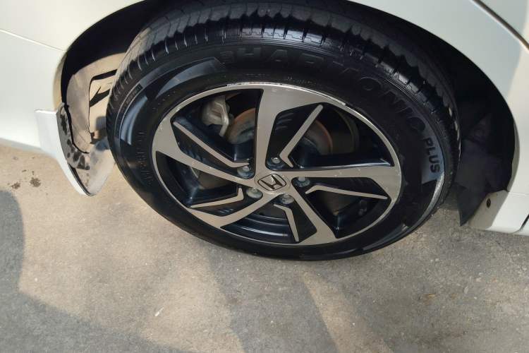 Used Honda Odyssey 2015 Revised 2.4L Luxury Edition