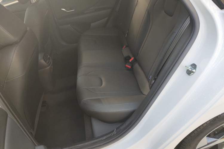 Used Hyundai Elantra 2022 1.5L CVT GLX Elite Edition