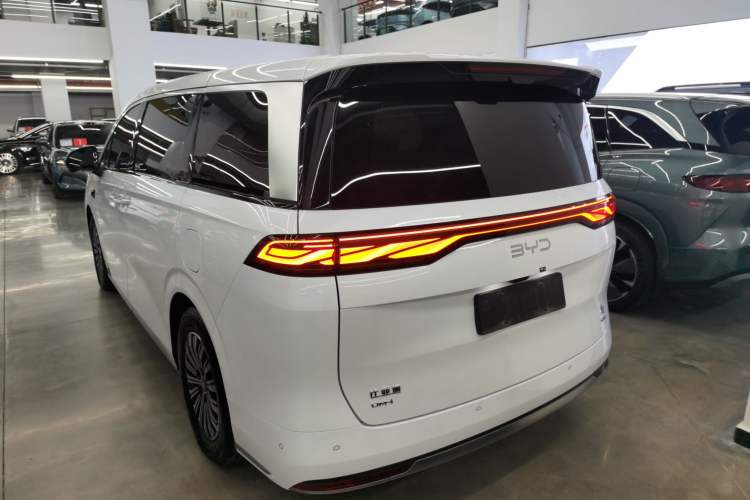 Used BYD Xia 2025 DM-i 1.5T 180km Beyond Edition